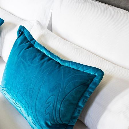 Motel One Basel Bagian luar foto