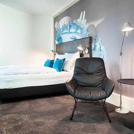 Motel One Basel Bagian luar foto