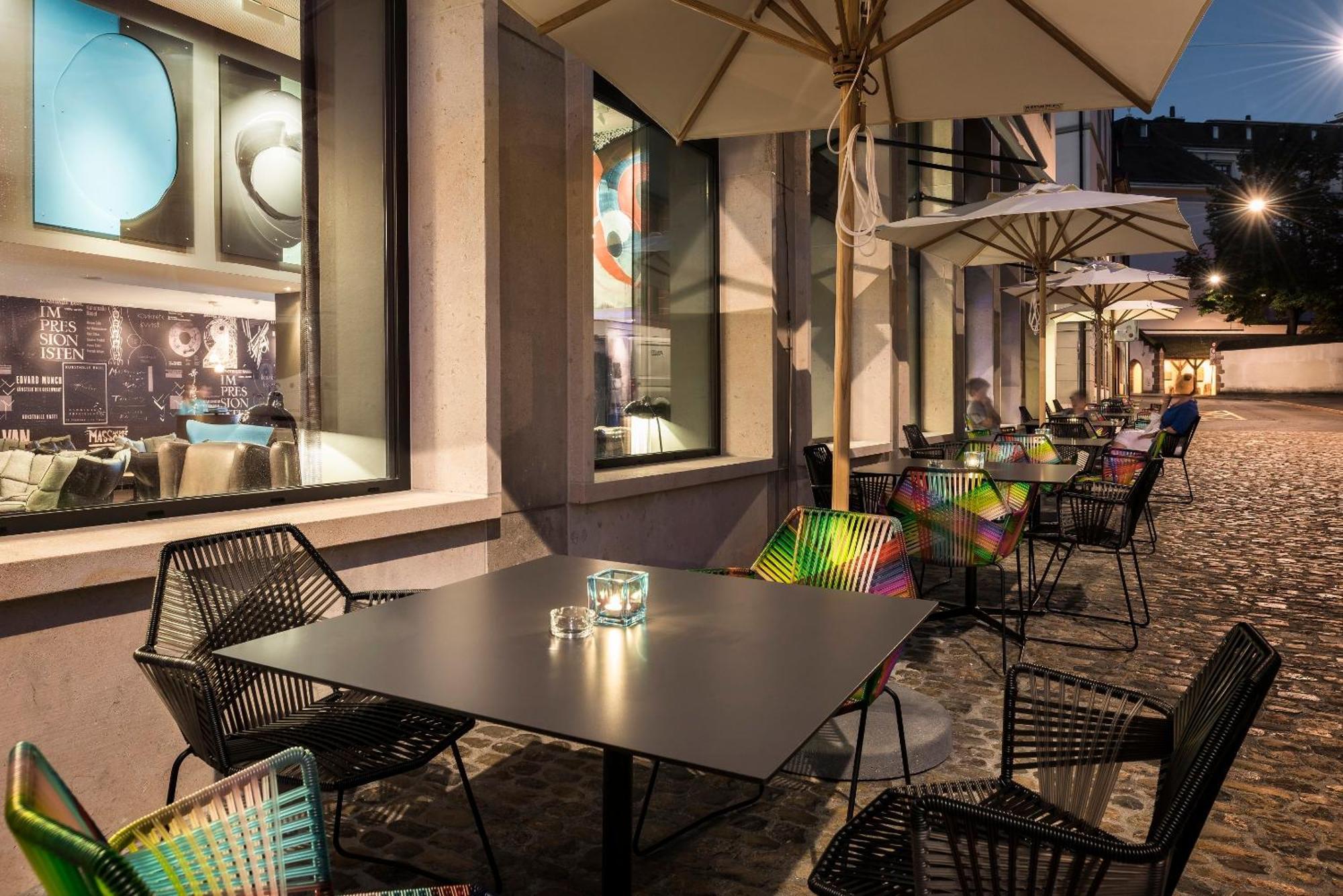 Motel One Basel Bagian luar foto