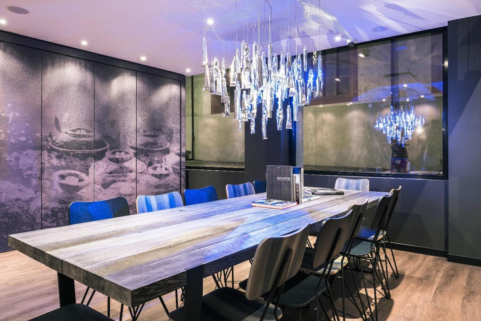 Motel One Basel Bagian luar foto
