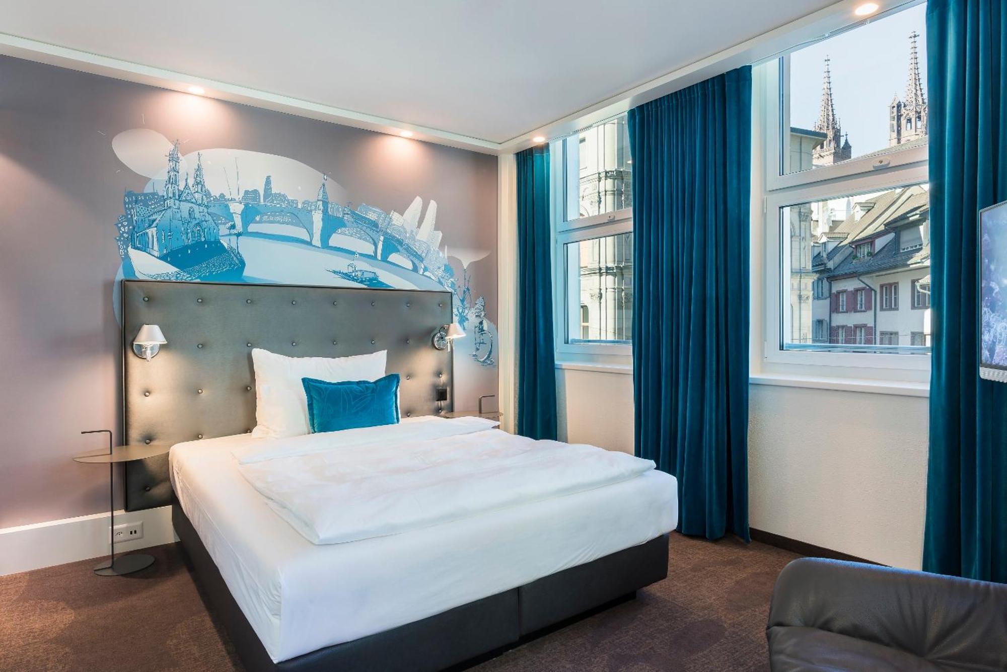 Motel One Basel Bagian luar foto